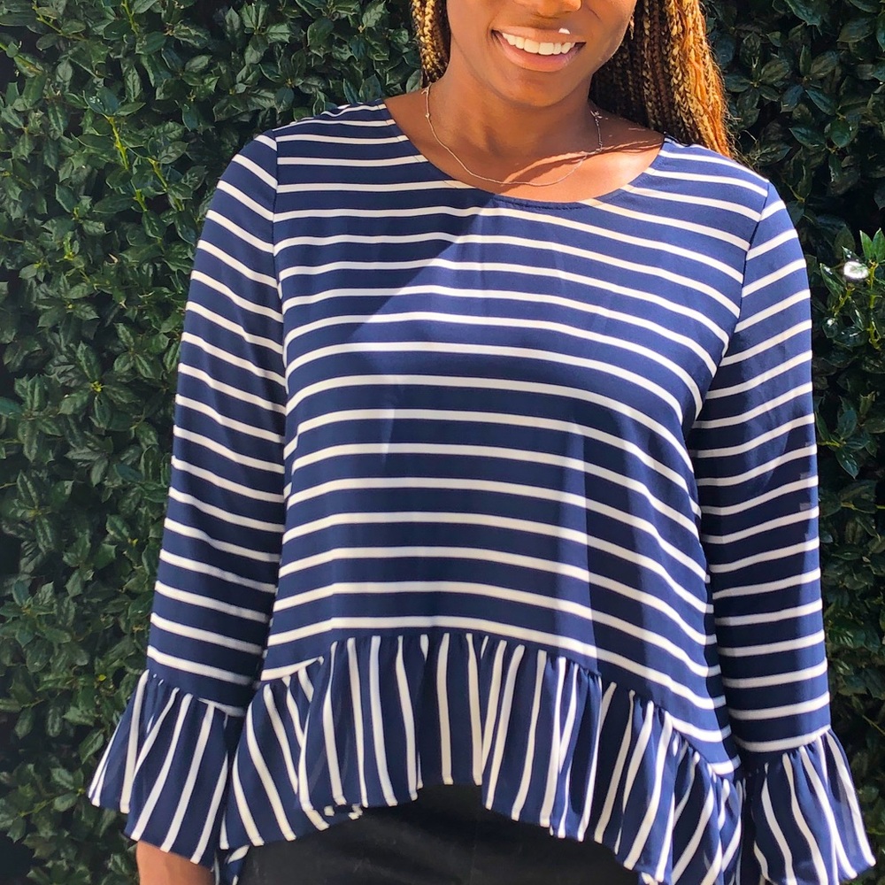 🥰 Airy top with Flutter bottom and sleeves
